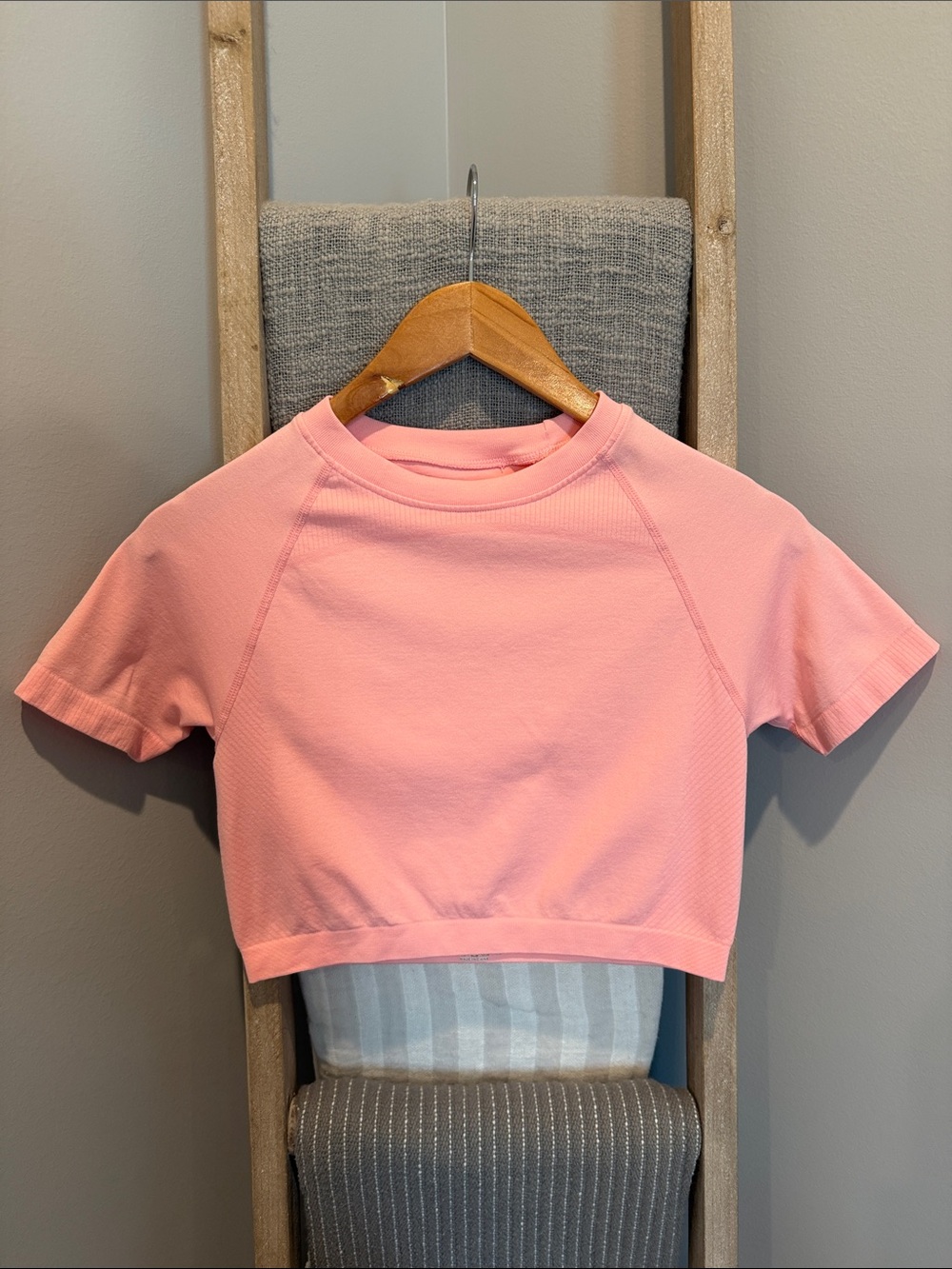Pink Short Sleeve Cropped Tee